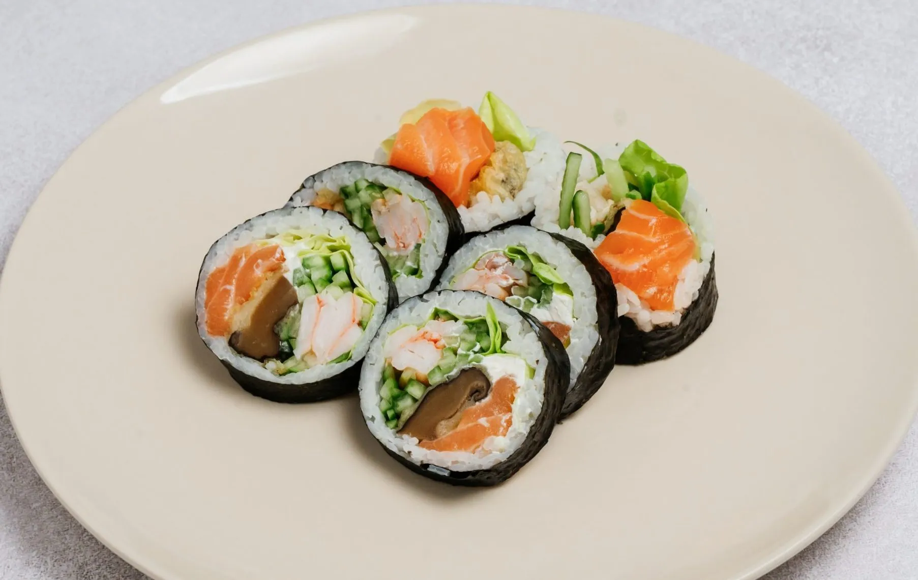 FUTOMAKI EBI SAKE