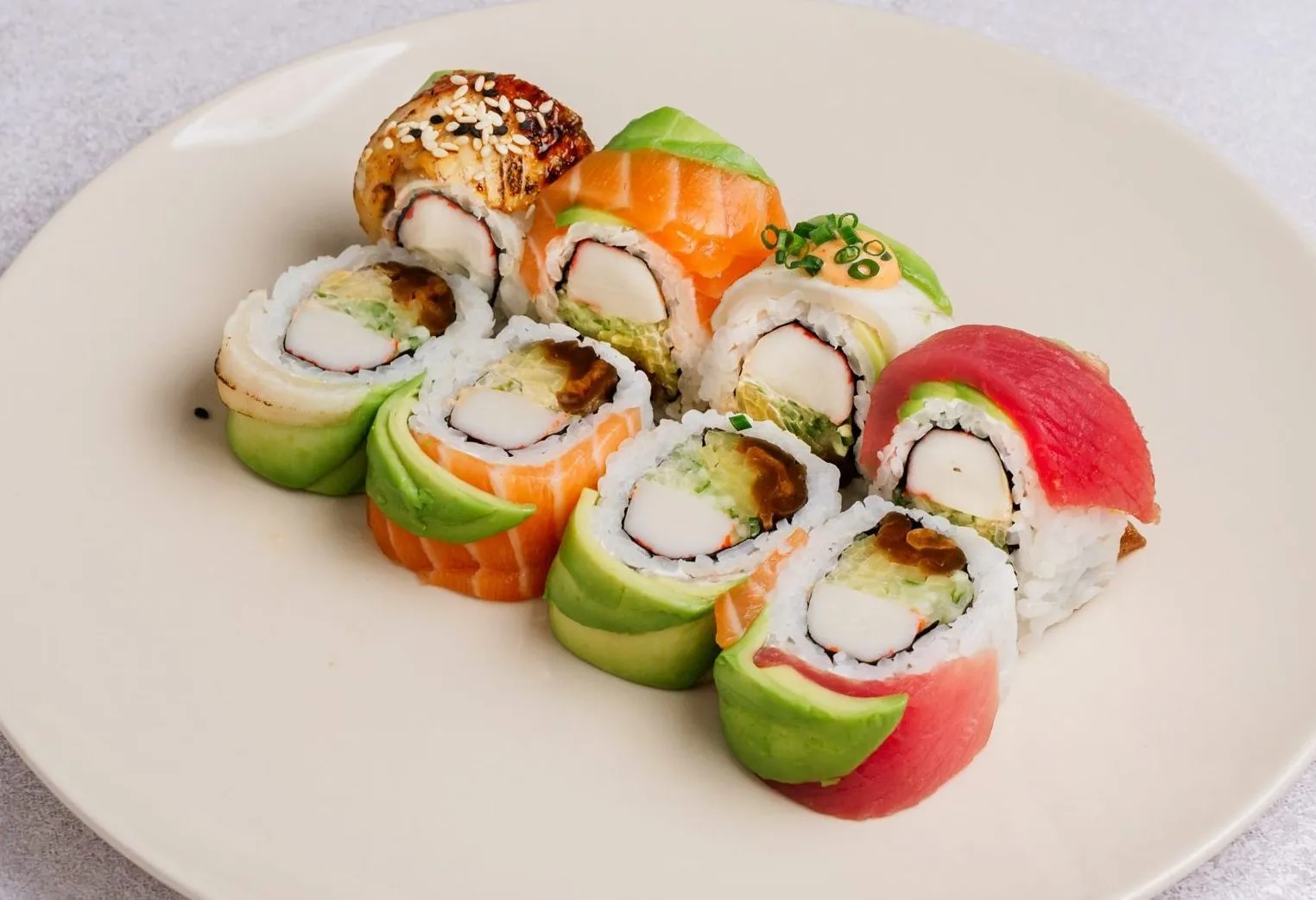 RAINBOW ROLL