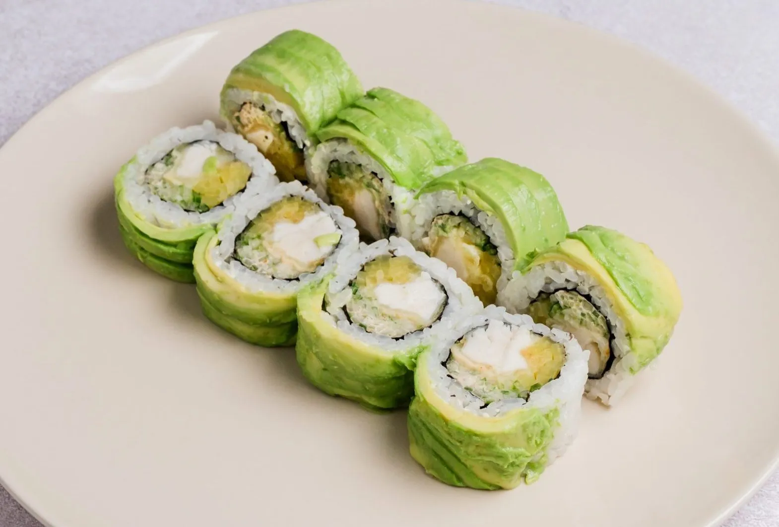URAMAKI MAŚLANA W TEMPURZE