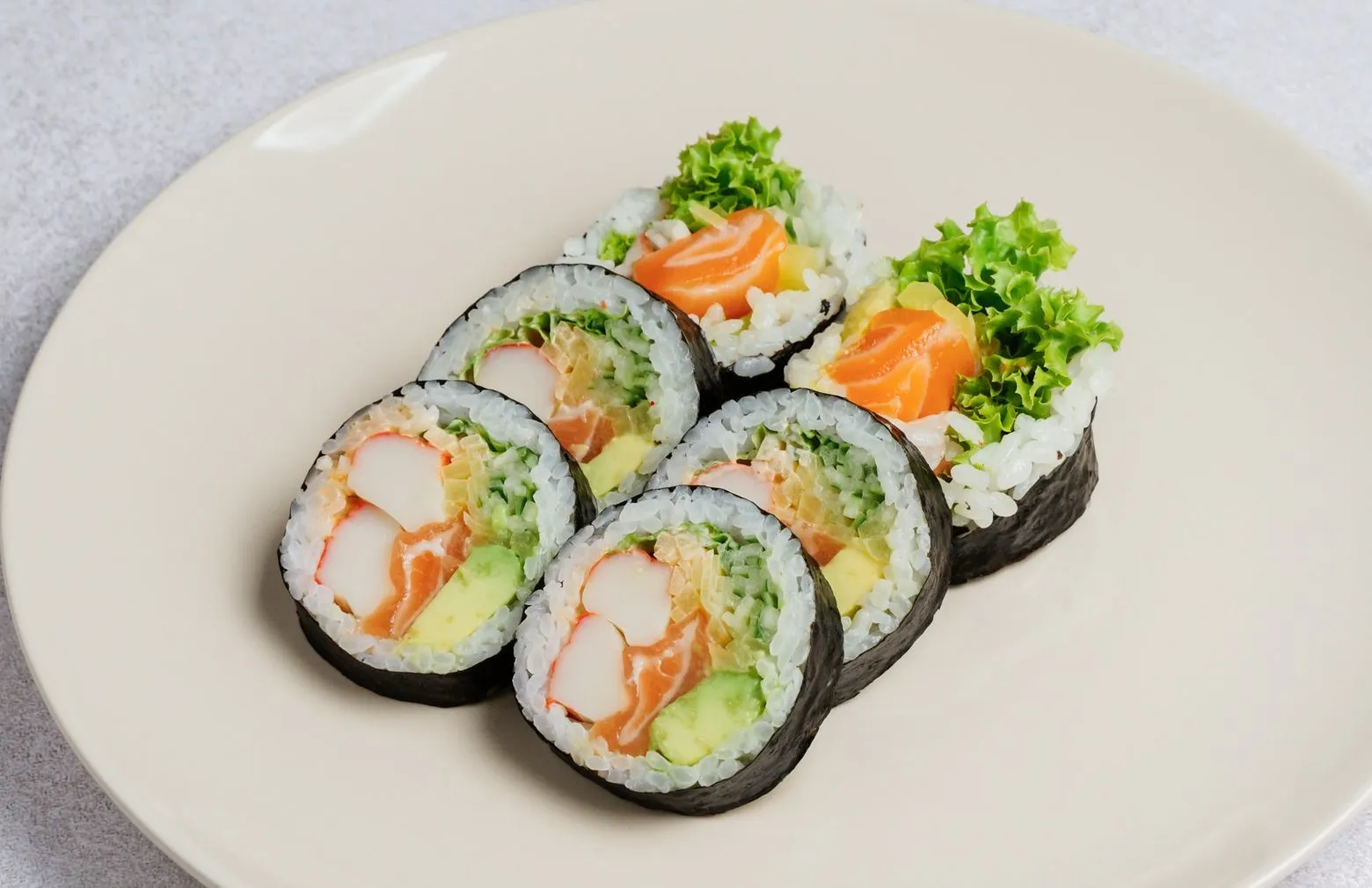FUTOMAKI ŁOSOŚ SURIMI