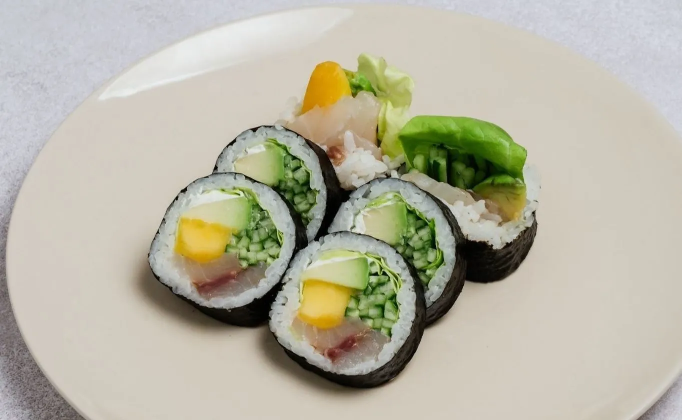 FUTOMAKI DORADA