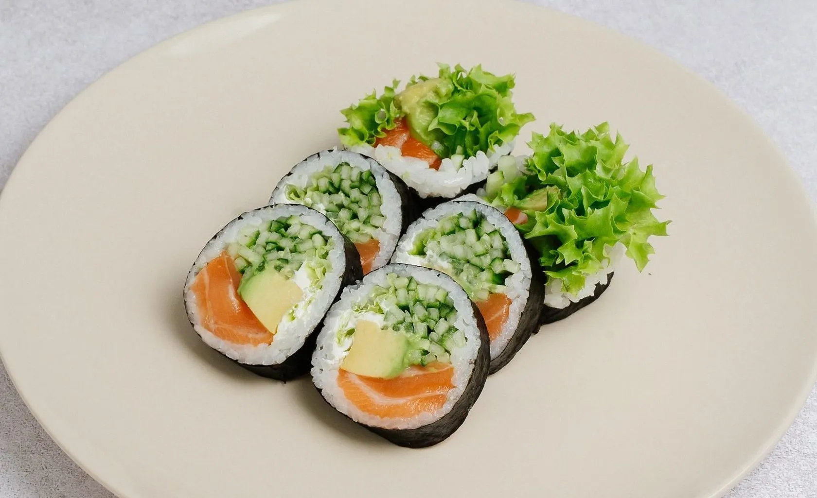 FUTOMAKI ŁOSOŚ