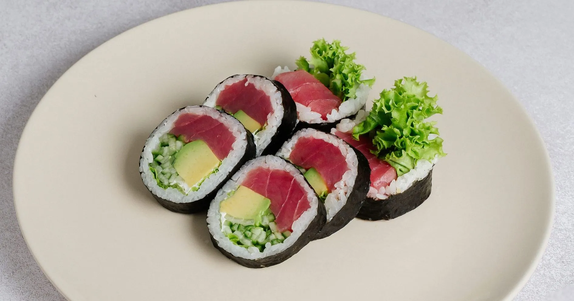 FUTOMAKI TUŃCZYK