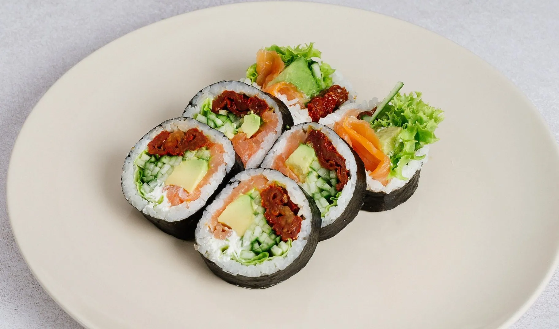 FUTOMAKI WĘDZONY ŁOSOŚ